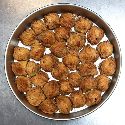 Glutensiz fıstıklı midye dolması tepside 1000 gr